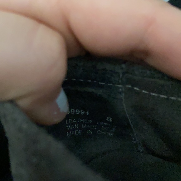 Gray Moccasins size 8 - Picture 4 of 5